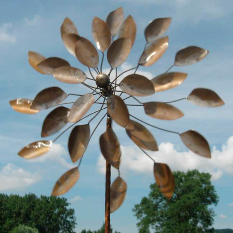 Wind spinner 'Petal Power' 3-tier (Rusty)